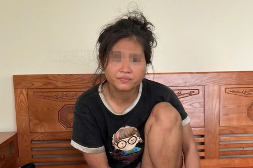 Công an Hải Phòng hỗ trợ đưa người dân đi lạc về với gia đình
