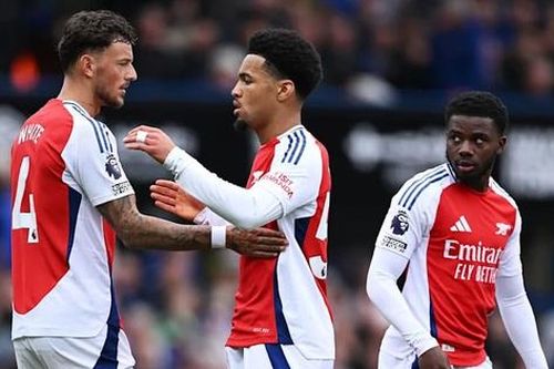 Sau loạt bom tấn, Arsenal giữ chân thành công tài năng trẻ