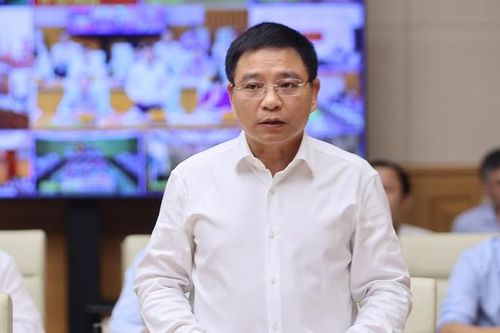 Tăng chỉ tiêu cho địa phương, DNNN để 'kéo' GDP năm 2025 đạt 8,5%