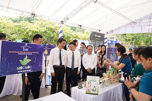 SURF 2025: Sắp diễn ra diễn đàn quốc tế về blockchain và tài sản số