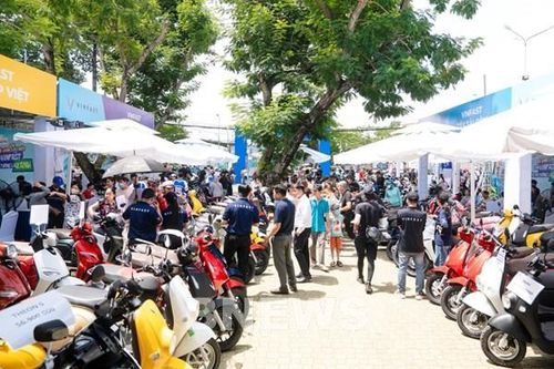 'Siết' xe xăng, thị trường xe điện sẽ bật tăng