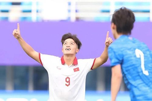 'Báu vật' của bầu Đức lập siêu kỷ lục vô địch ở Indonesia?