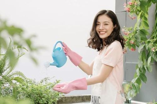 Dọn dẹp căn nhà để khỏi mắc kẹt trong không gian buồn bã của mình