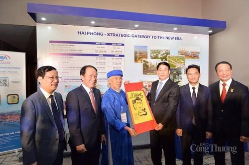 Chùm ảnh: Chủ tịch nước dự khai mạc Kỳ họp Hội đồng Tư vấn Kinh doanh APEC 2025