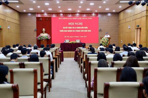 Nâng tầm cơ quan tham mưu chiến lược của Đảng về phát triển kinh tế - xã hội