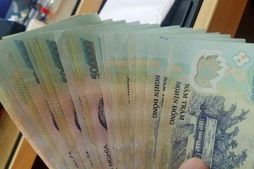 Cán bộ xây dựng chiếm đoạt tiền tỷ của những người xin cấp phép xây dựng, mua nhà ở xã hội