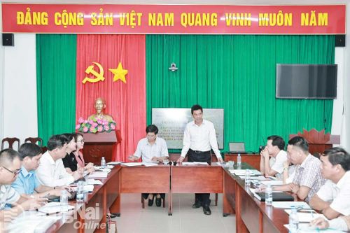 Chủ nhiệm Ủy ban Kiểm tra Tỉnh ủy Trần Trung Nhân kiểm tra vận hành bộ máy chính quyền ở xã Xuân Đường