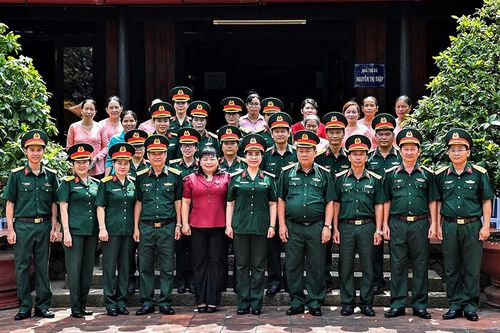 Ban Phụ nữ Quân đội tổ chức các hoạt động tri ân tại tỉnh Đồng Tháp