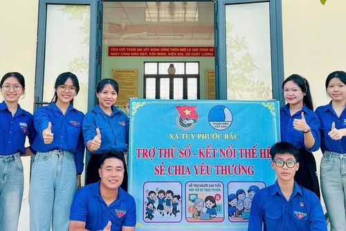 Ra mắt đội hình 'Đồng hành số - Hành động vì người cao tuổi' xã Tuy Phước Bắc