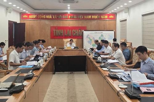 Duyệt văn kiện Đại hội Đảng bộ các xã Nậm Cuổi, Nậm Mạ, Pu Sam Cáp, Sin Suối Hồ