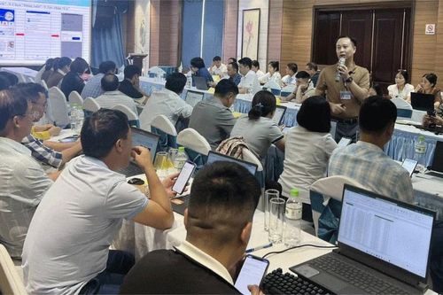 50 cán bộ y tế xã được tập huấn sử dụng phần mềm 'Bác sĩ cho mọi nhà'