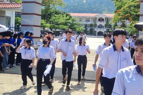 Tỷ lệ đỗ tốt nghiệp THPT năm 2025 của Lâm Đồng đạt 99,15%
