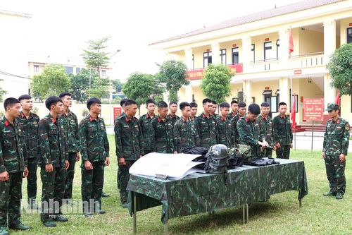 Đại đội Trinh sát cơ giới (Phòng Tham mưu, Bộ CHQS tỉnh) hoàn thành huấn luyện giai đoạn I năm 2025