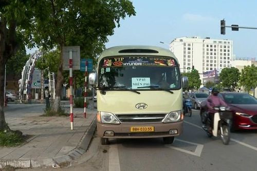 Xe buýt tuyến số 03 dừng hoạt động - Ảnh hưởng đi lại của công nhân, người lao động