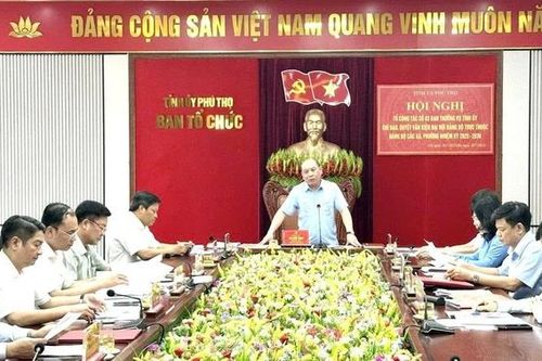 Tổ công tác số 3 duyệt văn kiện Đại hội Đảng bộ các xã nhiệm kỳ 2025-2030