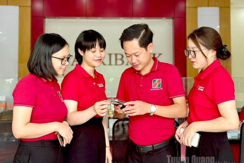 Agribank - Tiên phong chuyển đổi số