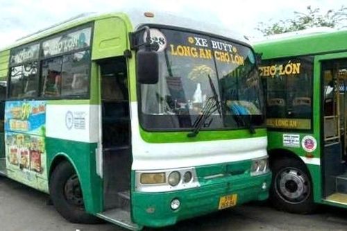 Xe buýt chèn ép, rượt đuổi nhau: Hơn, thua trên tính mạng hành khách