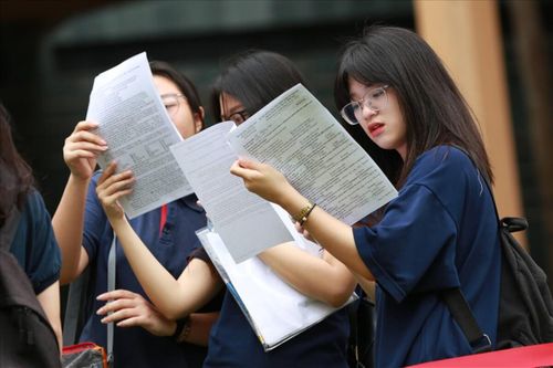 10 ngành khối C00 dễ trúng tuyển đại học nhất năm 2025