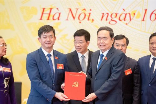 Đại hội đại biểu Đảng bộ Văn phòng Quốc hội lần thứ XV, nhiệm kỳ 2025 - 2030: Văn phòng Quốc hội tiếp tục đổi mới mạnh mẽ, với tư duy mới, chuyên sâu hơn, hiệu quả hơn