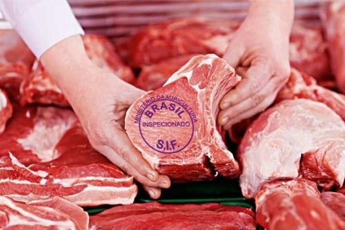 Brazil xem xét ngừng xuất khẩu thịt bò sang Mỹ
