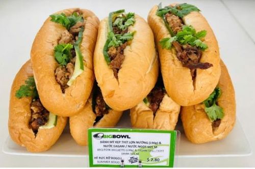 Cảng Hàng không quốc tế Nội Bài nói gì về vụ 208.000 đồng/ổ bánh mì?