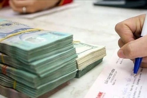 Ngân hàng ép mua bảo hiểm có thể bị phạt 500 triệu đồng