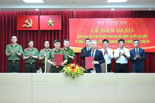 Bàn giao quyền đại diện chủ sở hữu phần vốn nhà nước tại FPT Telecom về Bộ Công an