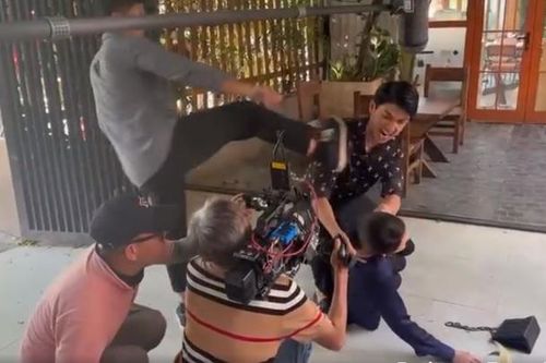 Lĩnh trọn cú đá, vai diễn kỳ lạ nhất của Bình An chính thức kết thúc trong 'Dịu dàng màu nắng'