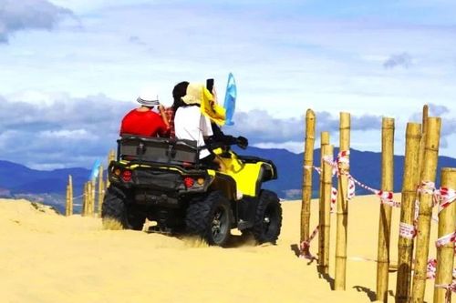Quảng Trị yêu cầu kiểm tra, xử lý việc dựng hàng rào tại đồi cát Quang Phú