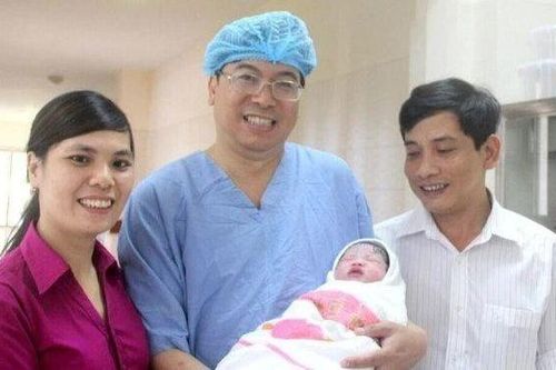 Điều kiện của cơ sở được phép thực hiện kỹ thuật mang thai hộ vì mục đích nhân đạo