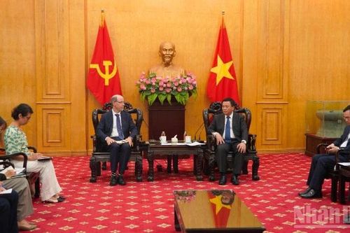 Học viện Chính trị quốc gia Hồ Chí Minh đẩy mạnh hợp tác về ứng dụng trí tuệ nhân tạo