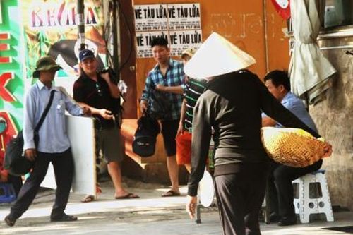 Những người đi khắp phố phường