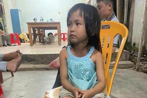 TPHCM: Bé gái đi lạc một tuần chưa có người thân đến nhận