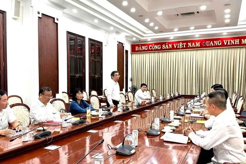 Đồng chí Nguyễn Phước Lộc: Tiếp tục rà soát, thực hiện tốt việc mua và đọc báo, tạp chí của Đảng