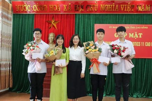 Giáo dục Cao Bằng thích ứng đổi mới, vun đắp ước mơ vùng cao