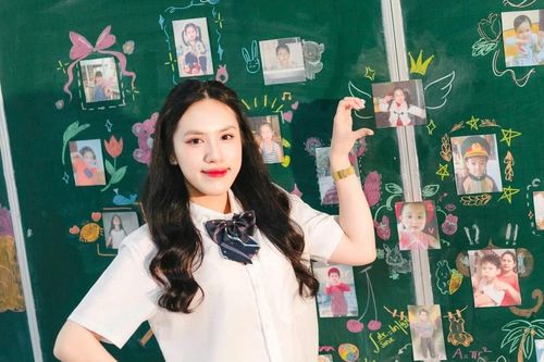 Nữ sinh điểm cao nhất khối D01 Hà Tĩnh: 'Kết quả là lời tri ân gửi tới bố mẹ và thầy cô'
