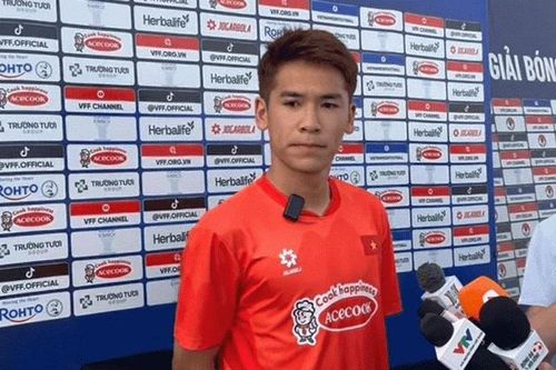 HLV Kim Sang Sik gọi sao trẻ Đông Á Thanh Hóa lên U23 Việt Nam