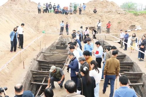 Lên phương án bảo tồn 2 thuyền cổ trên sông Dâu