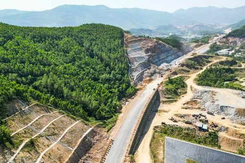 Hình hài cao tốc Bắc - Nam qua Gia Lai