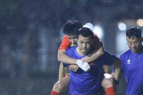 Ông Kim Sang-sik nhận tin xấu, U23 Việt Nam tổn thất lực lượng ngay trước thềm U23 Đông Nam Á 2025