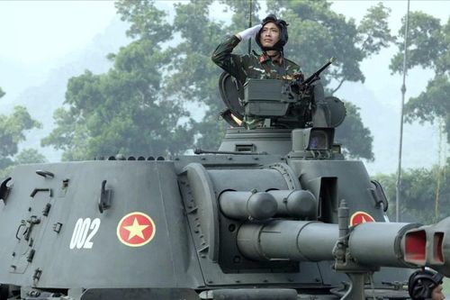 Chiêm ngưỡng dàn xe pháo quân sự, tên lửa, phương tiện đặc chủng của Quân đội và Công an