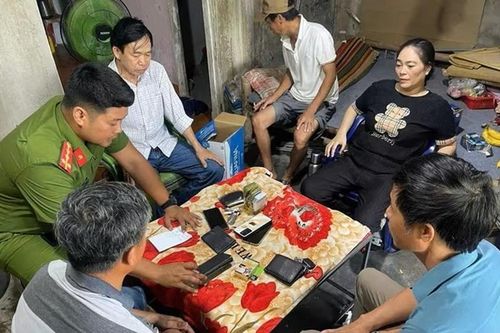 Công an TP Đà Nẵng bắt giữ nhiều đối tượng tổ chức đánh bạc