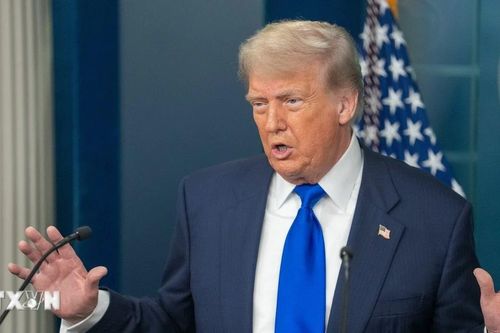 Tổng thống Trump thông báo việc Coca-Cola sử dụng đường mía làm chất tạo ngọt