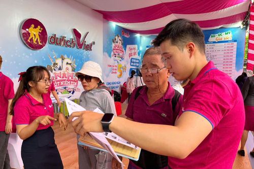 Nâng chất nguồn nhân lực du lịch để hút khách đến Việt Nam