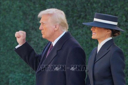 Đệ nhất phu nhân Melania tác động đến lập trường của Tổng thống Trump về Ukraine?