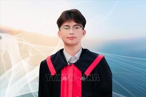 Lớp học có 3 thủ khoa ở Hà Tĩnh