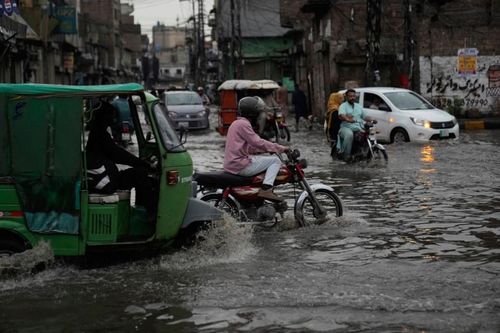 Mưa lớn kéo dài tại Pakistan gây nhiều thương vong
