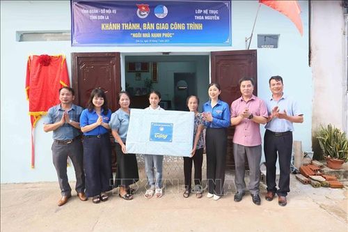 'Ngôi nhà hạnh phúc' dành tặng học sinh có hoàn cảnh khó khăn