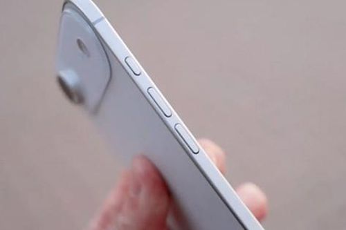 Apple làm gì để iPhone 17 Air tránh thảm họa 'bendgate 2.0'