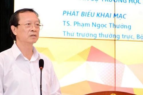 Cần ban hành 3 Nghị định và 12 Thông tư hướng dẫn thi hành Luật Nhà giáo